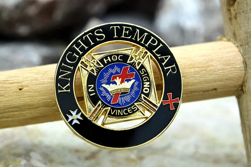 Креативная брошка с изображением масонского рыцаря короны металлическая на