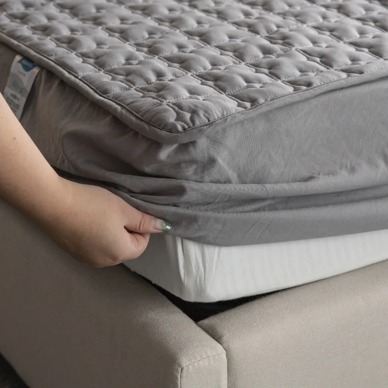 

Cotton Quilted Mattress Protector Soft Anti-mite Mattress Topper Hypoallergenic Air-Permeable Bed Embossed Cover Pad Washable