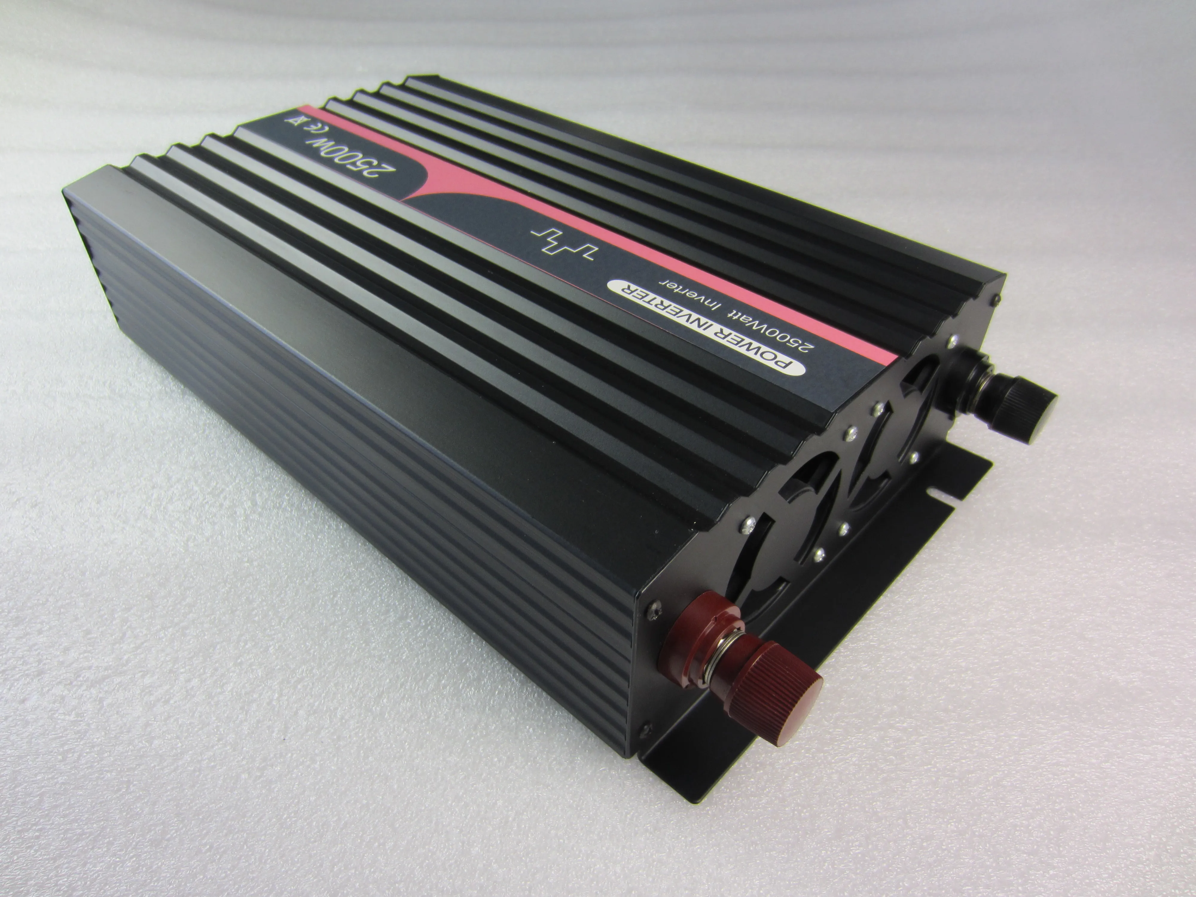 Реальный 2500W/5000W модифицированный синусоидальный инвертор DC 12V 24V 48V AC 110V 120V 220V 230V