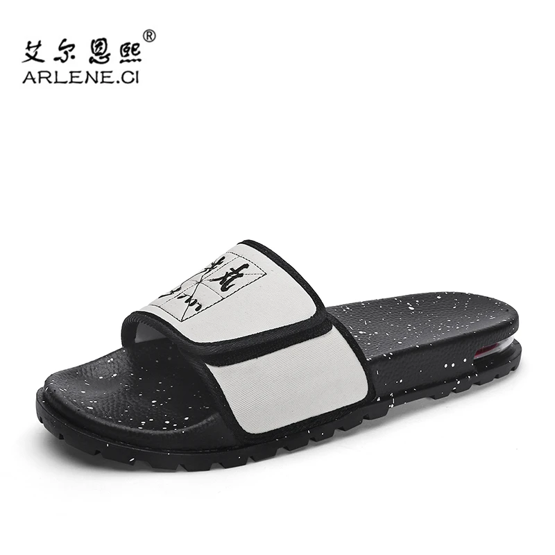 

Men Slippers 2019 Summer Mens Shoes Casual Breathable Beach Sandals Slippers Platform Black White Flip Flops Men Slides Flat