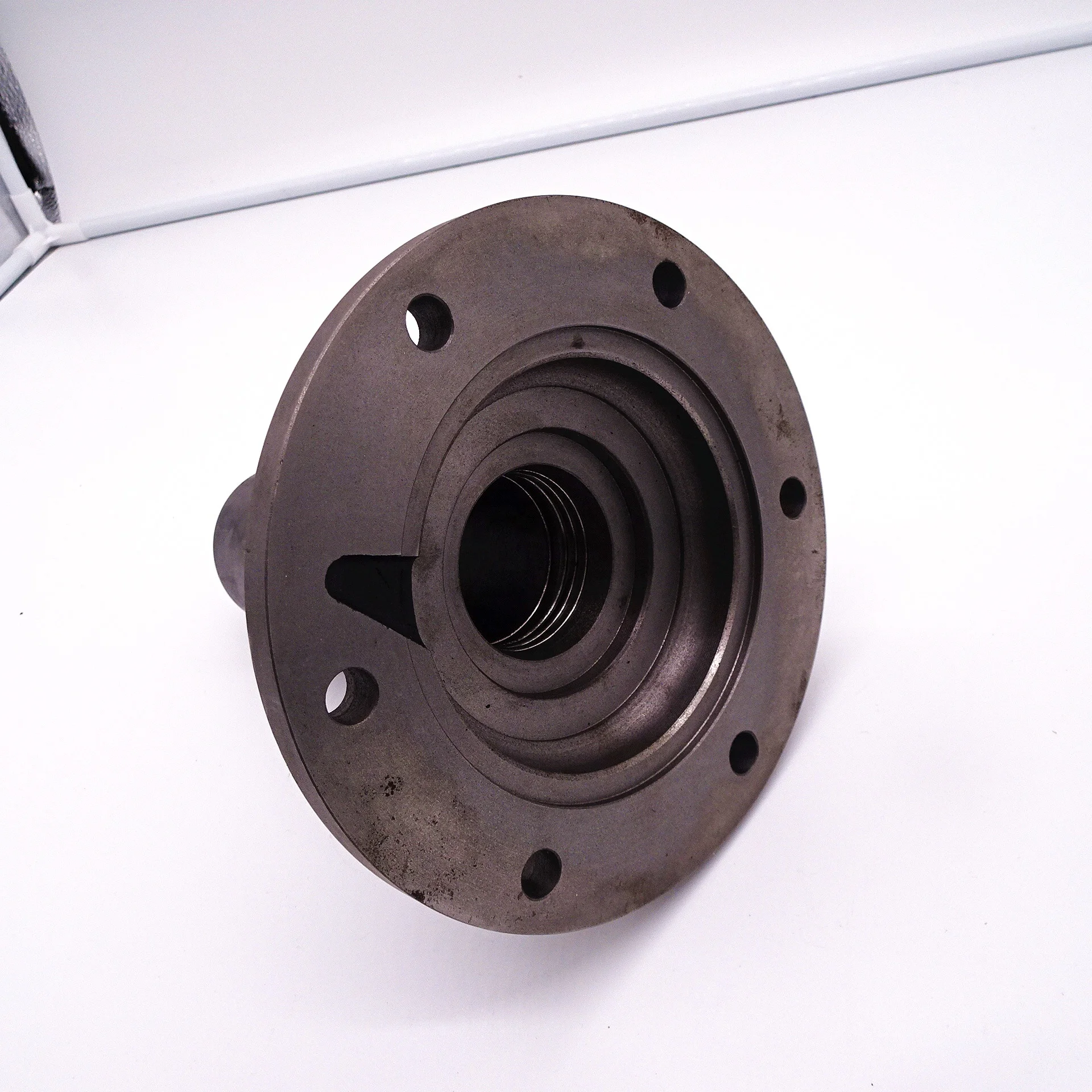 

truck parts Input shaft bearing cover F91409