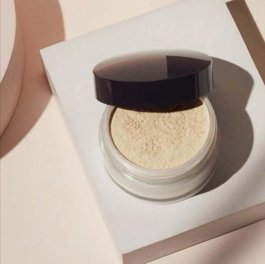

Face Loose Powder Mineral Shrink Pores Waterproof Matte Setting Finish Makeup Oil-control Professional Women's Cosmetics