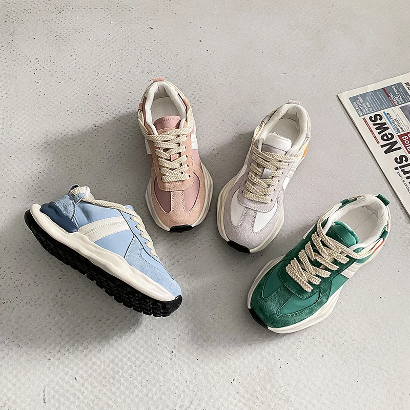 

New Arrival Unisex Flat Sneakers Women Fashion Mixed Color Lace Up Casual Shoes Men Comfortable Thick Bottom Walking Shoes 35-44
