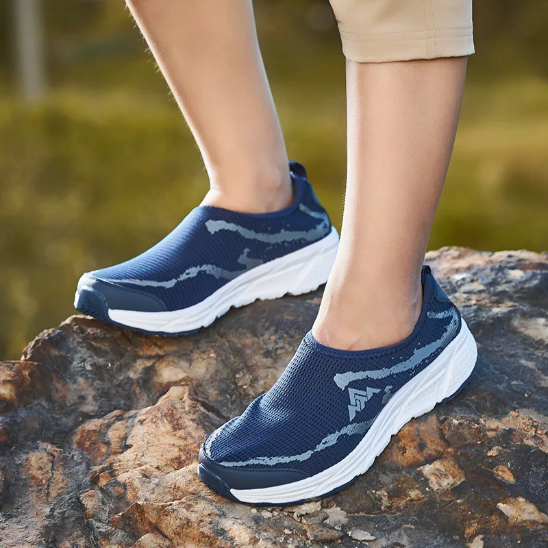 Треккинговая обувь для мужчин и женщин Модные дышащие сетчатые