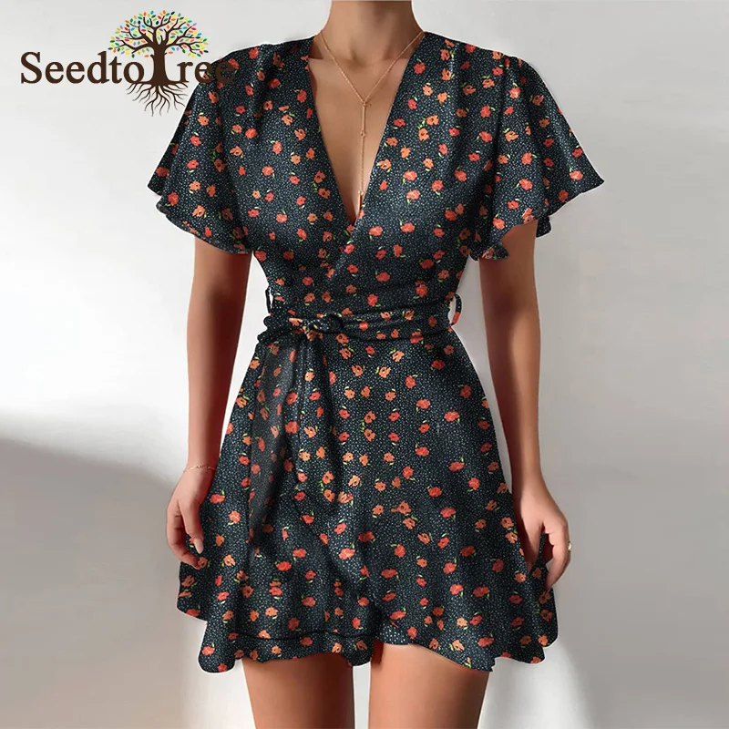 

Цветочным принтом Цветочный принт платье с запахом и оборками