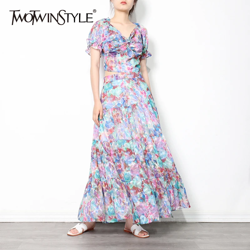 

Женский комплект из двух предметов TWOTWINSTYLE, повседневный комплект из двух предметов с v-образным вырезом, пышным топом с короткими рукавами, ...