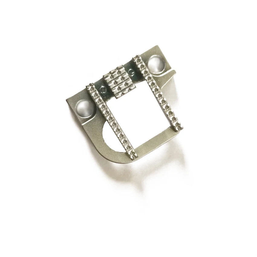 

Feed Dog #312679 For Singer 30920, 4552, 4562, 4572, 4610, 4622, 4624, 5910,5932, 6233, 6408, 6412, 6416, 6423,