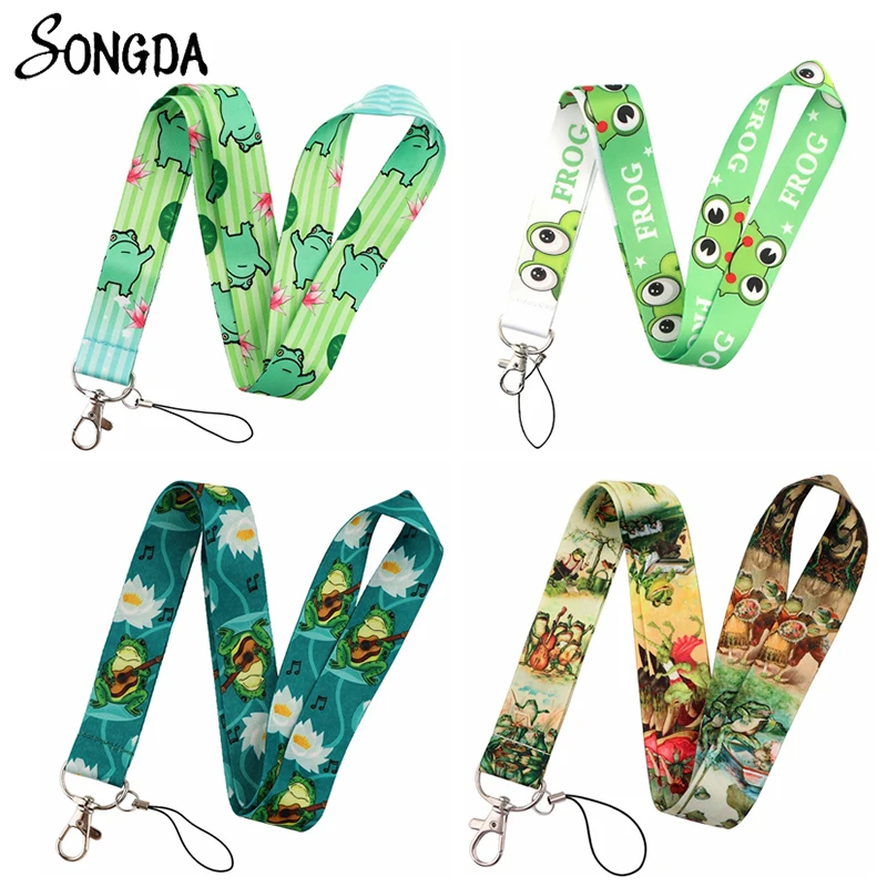 

Брелки для ключей с зеленой лягушкой и лентой