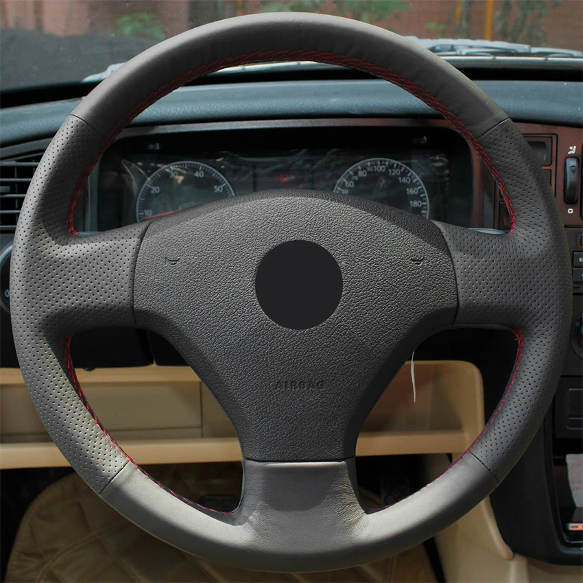 Сшитый вручную черный искусственный кожаный чехол рулевого колеса автомобиля