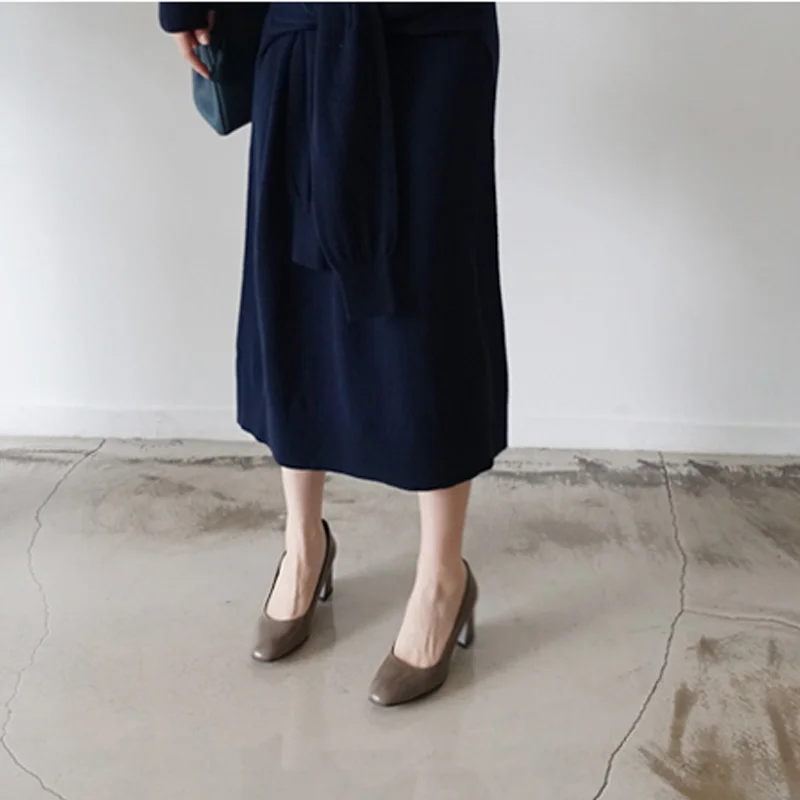 Туфли женские на толстом каблуке зеркальные заостренный носок высокий каблук