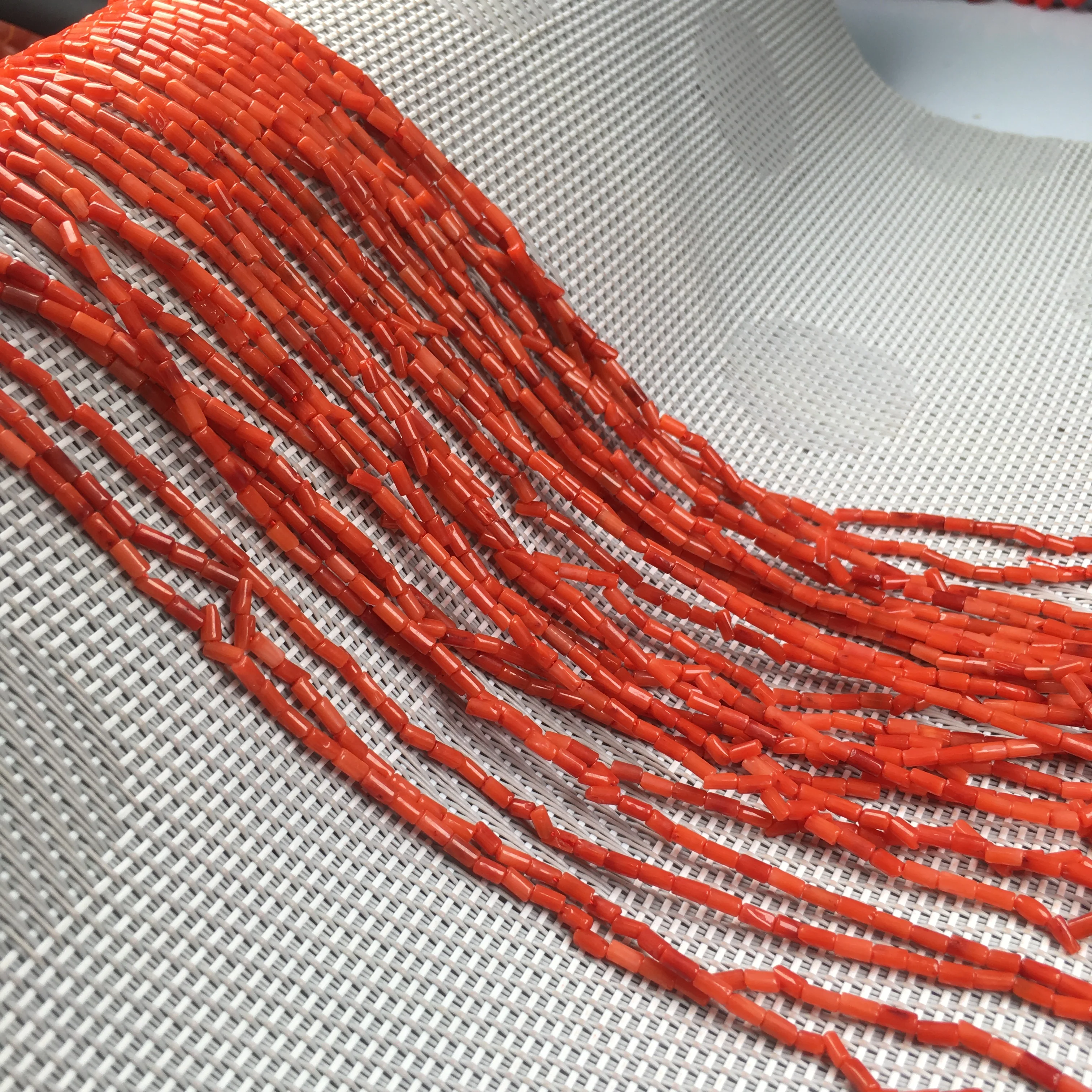 Маленькие Бусины 2x4 мм высокое качество натуральные коралловые бусины свободные