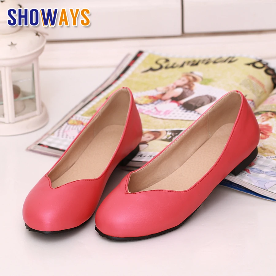 Женские туфли лодочки из ПУ кожи с круглым носком на низком квадратном каблуке