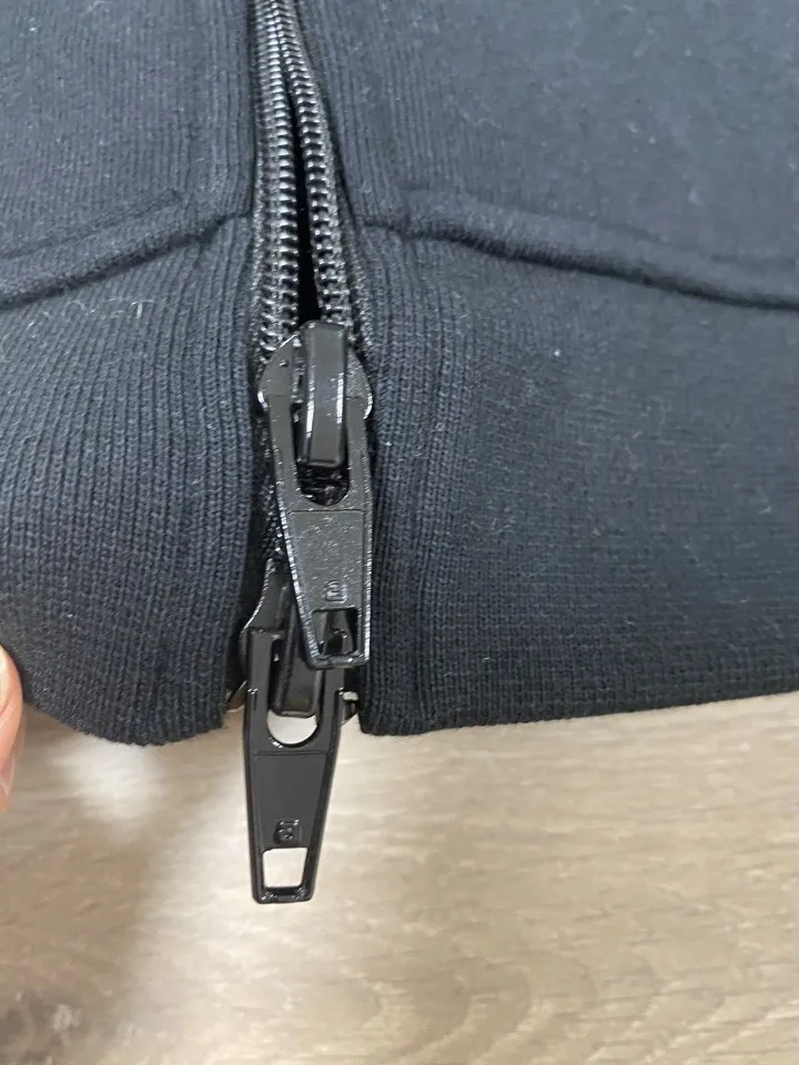 

2021 Early Spring Hooded Zipper Coat Ladies Simple Drawstring Sweatshirts with Pockets Cardigan