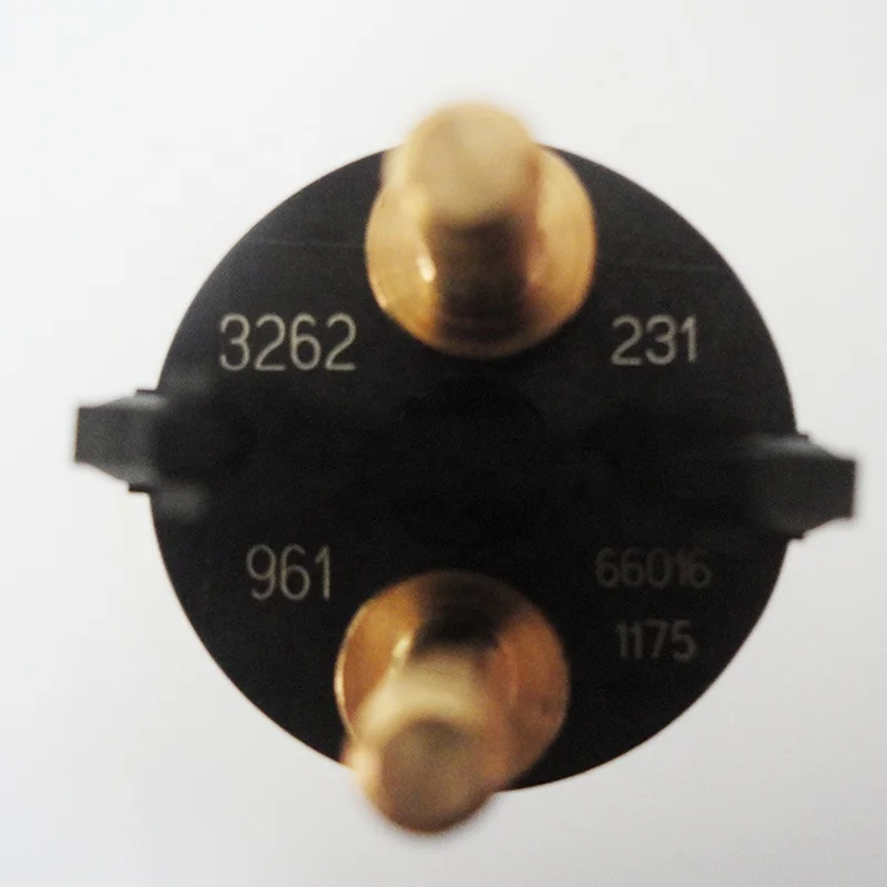 

ISDE ISBE Auto Parts Fuel Injector 5263262 4945969 3976372 0445120231