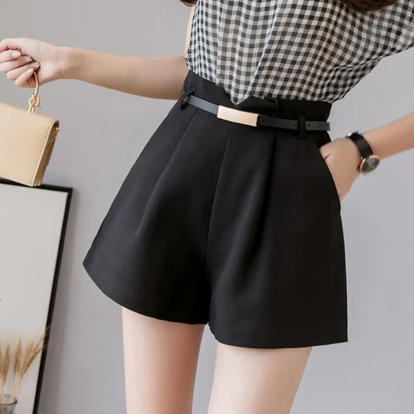 Шорты женские короткие черные с высокой талией и поясом однотонные повседневные