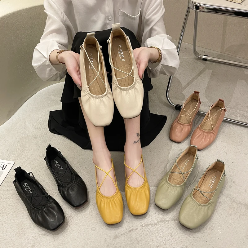 

Retro Woman Shoes Modis Soft Shallow Mouth Slip-on Female Footwear All-Match Casual Sneaker Pointed Toe 2021 Moccasin Slip On Dr