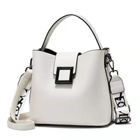 fashion korean womens shoulder bag 2021 new spring and summer simple and fresh handbag messenger bag