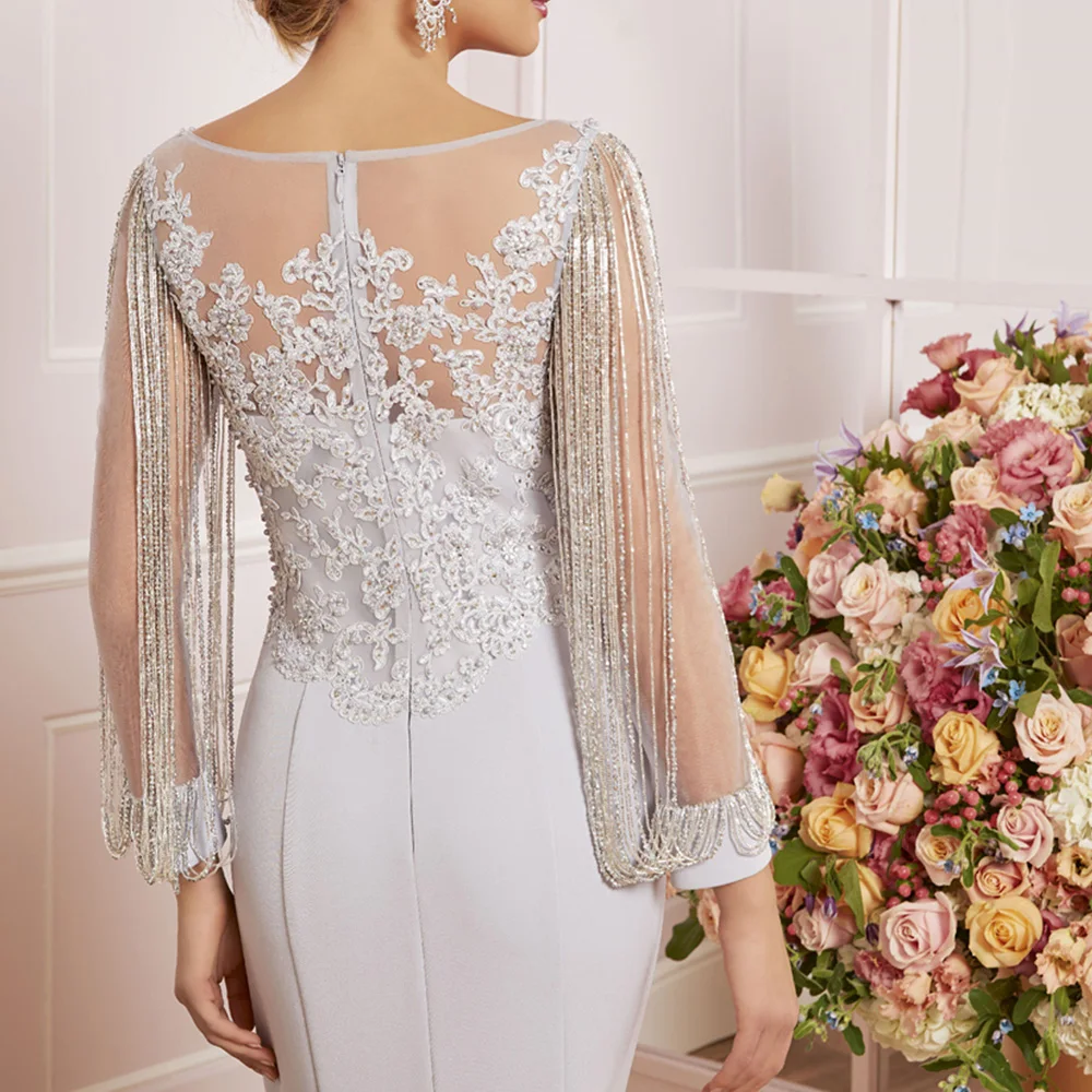 

Excellent Long Sleeves Beading Illusion Knee-Length Short Sheath Silver Dinner Gown Mother of The Bride Dresses