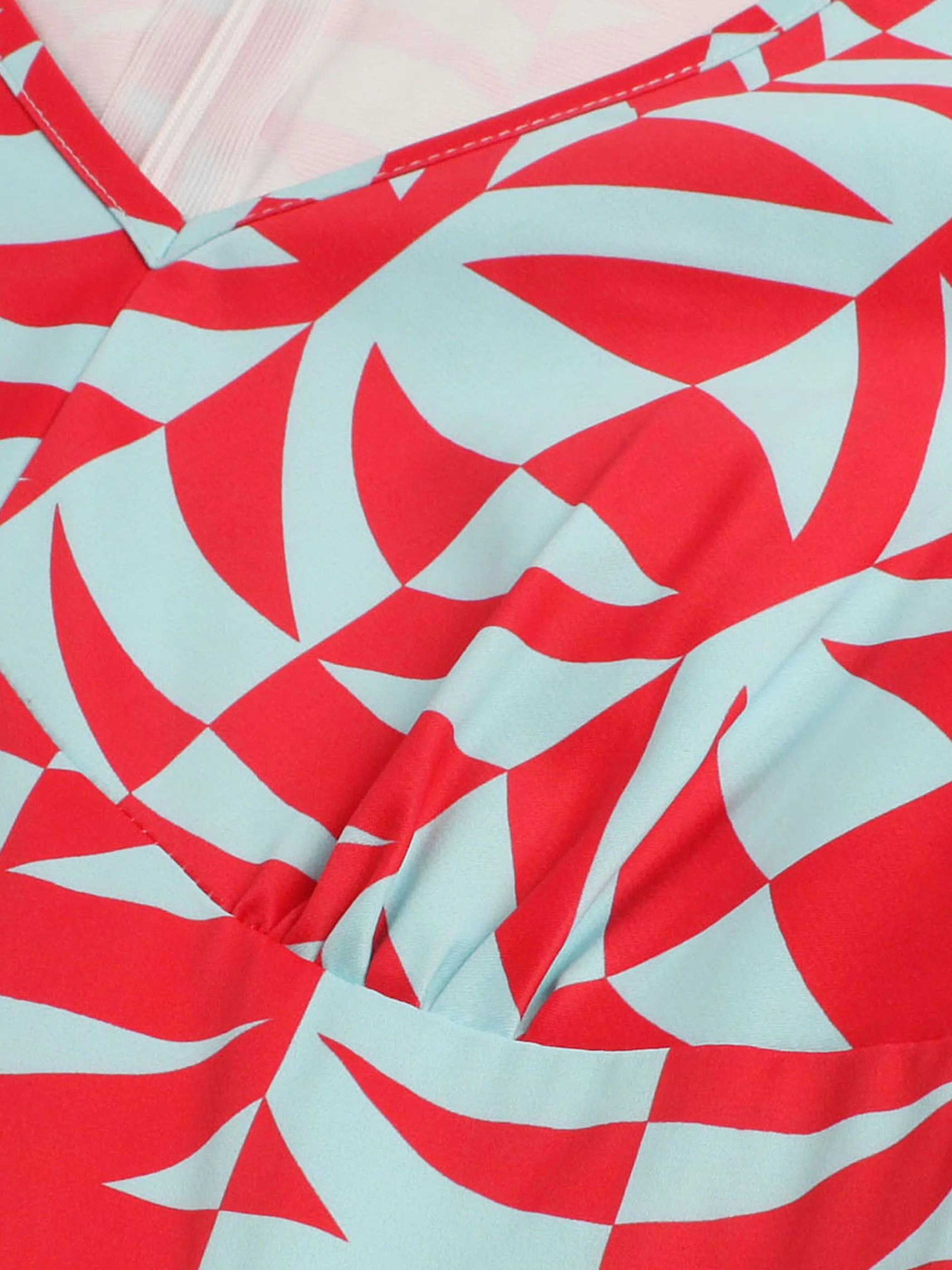 Женское платье с геометрическим рисунком рокабилли на весну и лето 2020 винтажное