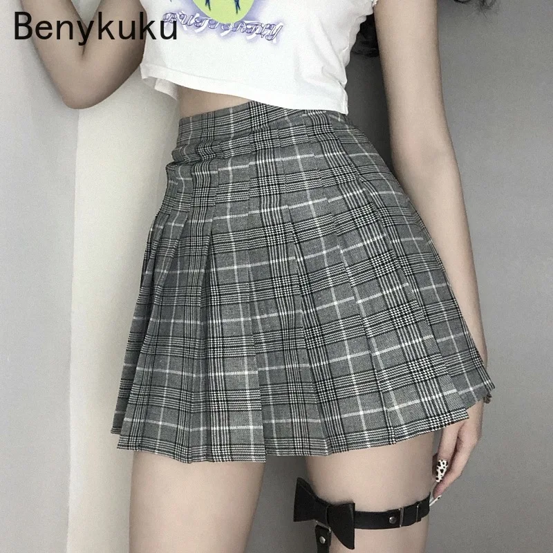 

Gothic Punk High Waist Pleated Mini Skirts Women Streetwear Harajuku Gray Plaid Skirts Collage Style Casual Girl Short Skirts