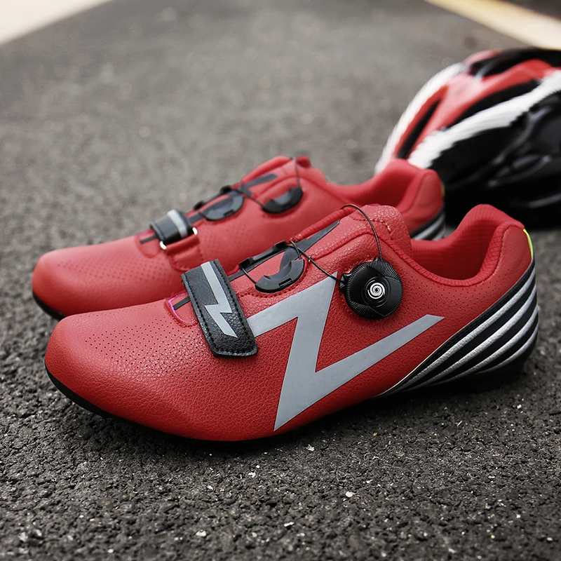 

Men's professional mtb cycling shoes breathable mountain self-locking shoes fluorescent shoes ladies non-slip luminous shoes