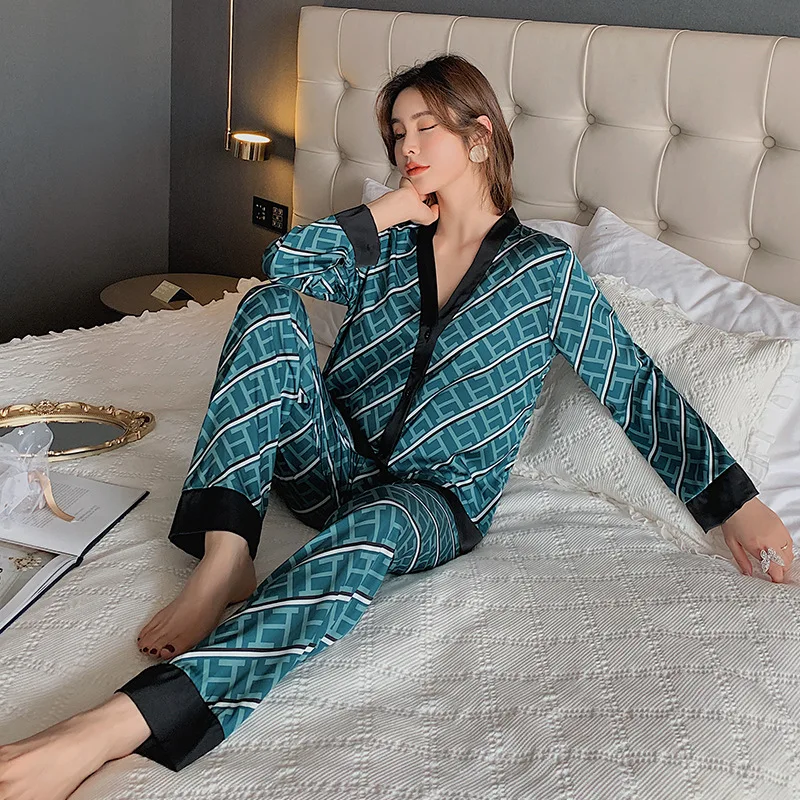 

Весенняя женская пижама, новый роскошный стильный модный пижамный комплект с надписью крест, Повседневная Домашняя одежда, пижамы