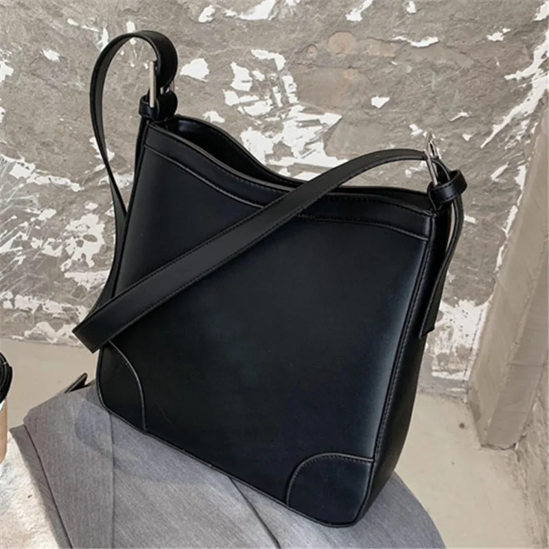 

Trend New Solid Color Big Handbag for Women PU Crocodile Shoulder Bag Elegant Female High-quality Leather Daily Tote Bags Bulsos