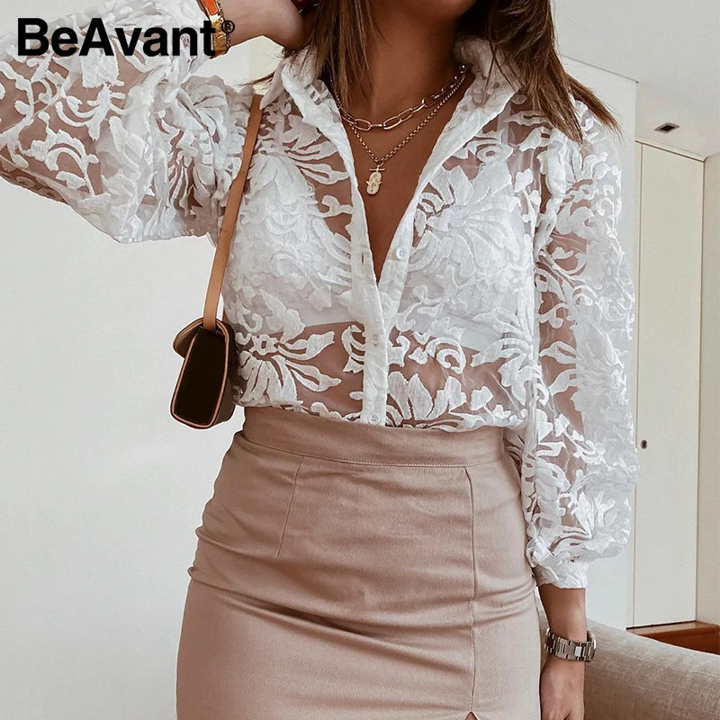 Женская винтажная блузка с вышивкой BeAvant белая длинным рукавом и пуговицами