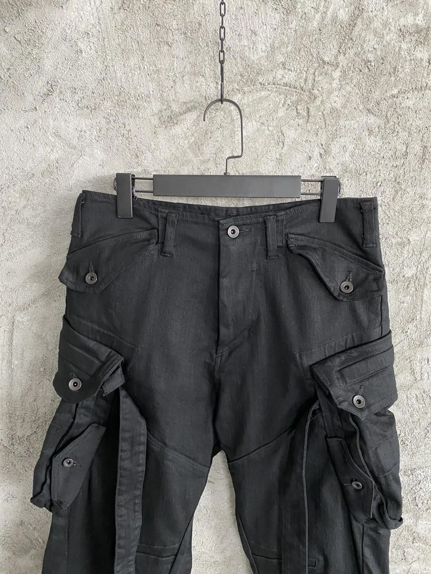 Мужские уличные джинсы с большими боковыми карманами и поясом | Мужская одежда