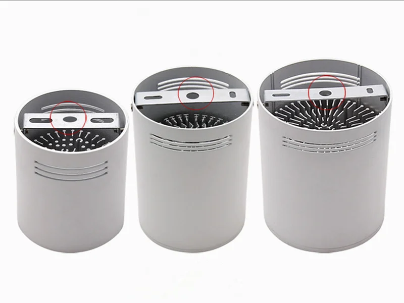 Диммируемый Светодиодный точечный светильник с поверхностным креплением 3 Вт/5