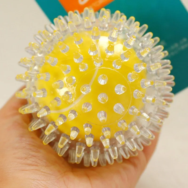 

3.5-Inch Squeak & Light Balls Dog Toy-Clean Your Pet's Teeth And Promote Healthy Teeth And Gums