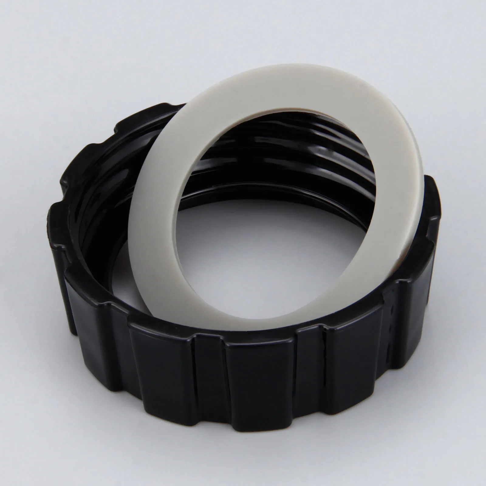 

Нижняя крышка блендера Hamilton Beach черная 2 шт.