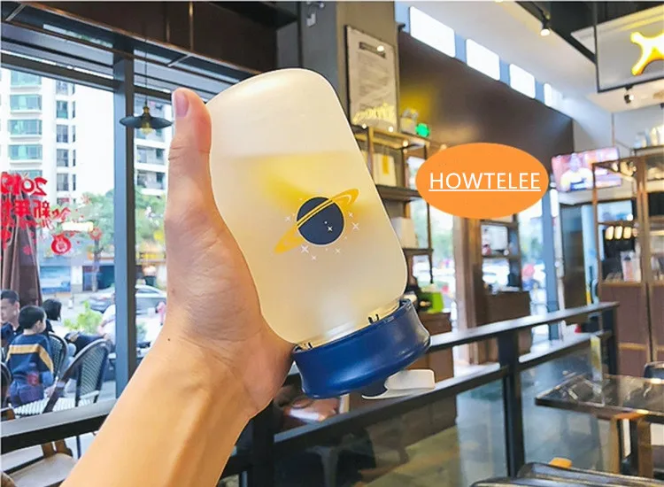 HOWTELEE Матовая бутылка для воды, блуждающие земные ученики будут носить чай между мобильным телефоном кронштейн прекрасные стеклянные чашки
