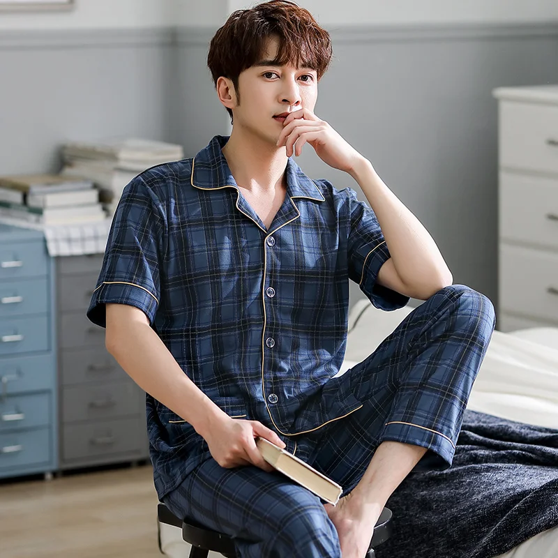 Модные мужские пижамы. Пижама подарок. Сон большая одежда. Пижама женская шелковая. Пижама блэк пинк.