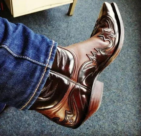 

flower color men's boots