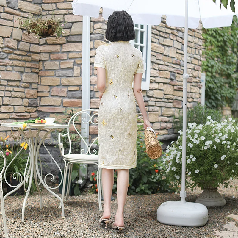 

Elegant Dobby Lady Qipao Sexy Lace Cheongsam Novelty Embroidery Butterfly Dress Chinese Traditional Mandarin Collar Vestidos 3XL