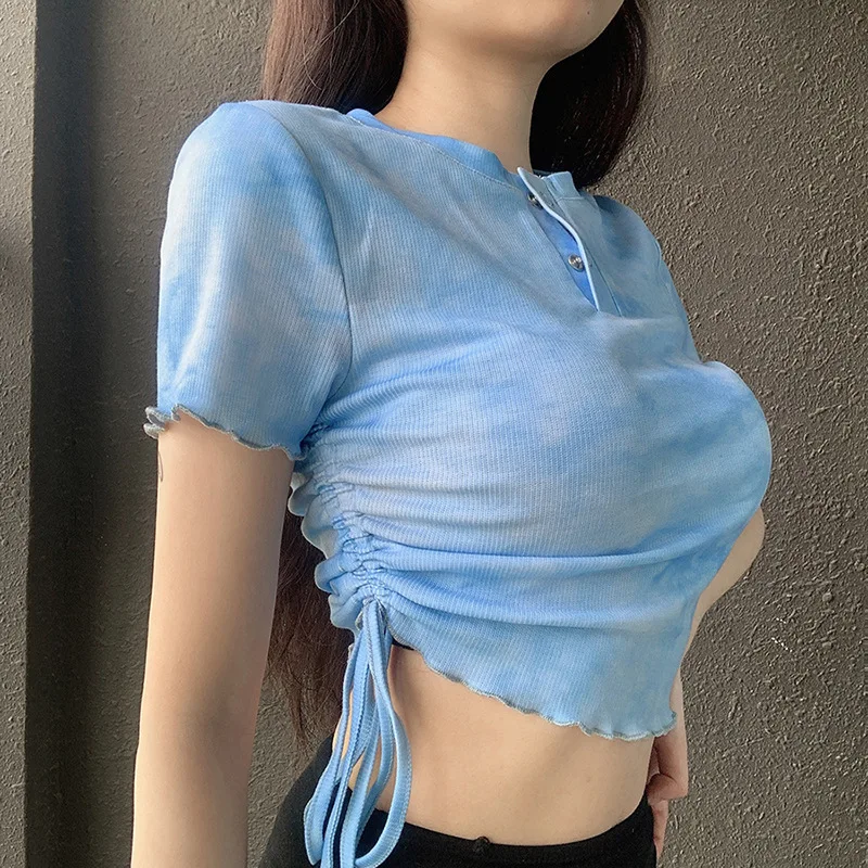 Женский трикотажный топ с короткими рукавами принтом круглым вырезом на