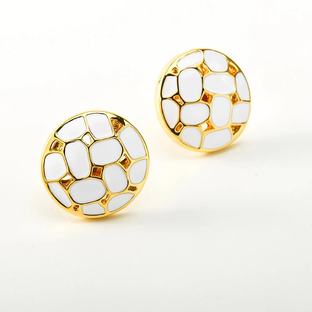 

Ghidbk Elegant White Enamel Round Coin Stud Earrings For Women Modern Dainty Hollow Texture Bridal Pendientes Stud Earrings Gift