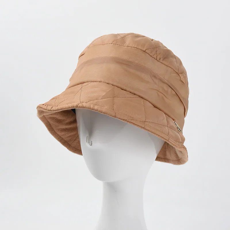 

2021 Autumn Winter New Diamond Women Bucket Hat Bob Japanese Plus Velvet Thicken Warm Designer Fisherman Hat Panama Wholesale