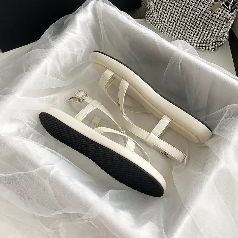 

Flip-toe thick-soled Roman sandals women's summer 2021 new ins tide net red wild fairy style flat shoes