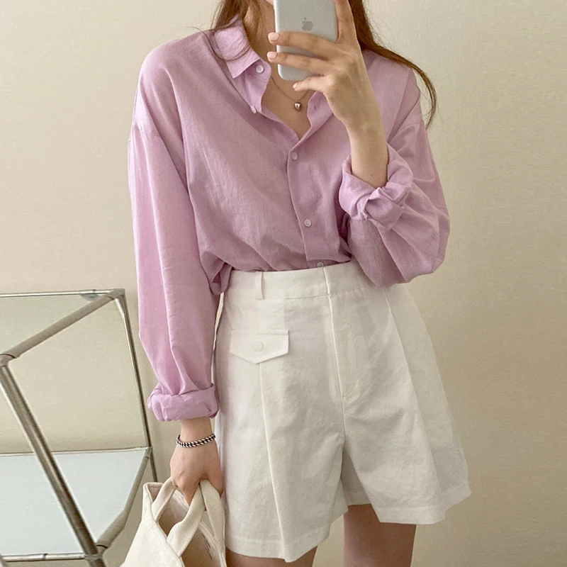 

Korejpaa Women Sets 2021 Summer Simple Lapel Micro-Transparent Single-Breasted Puff Sleeve Sunscreen Shirt High Waist Shorts