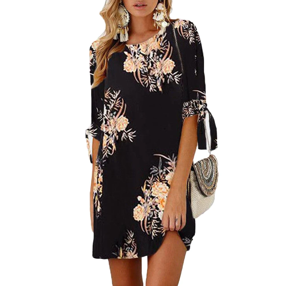 Женское шифоновое мини платье с цветочным принтом и круглым вырезом коротким