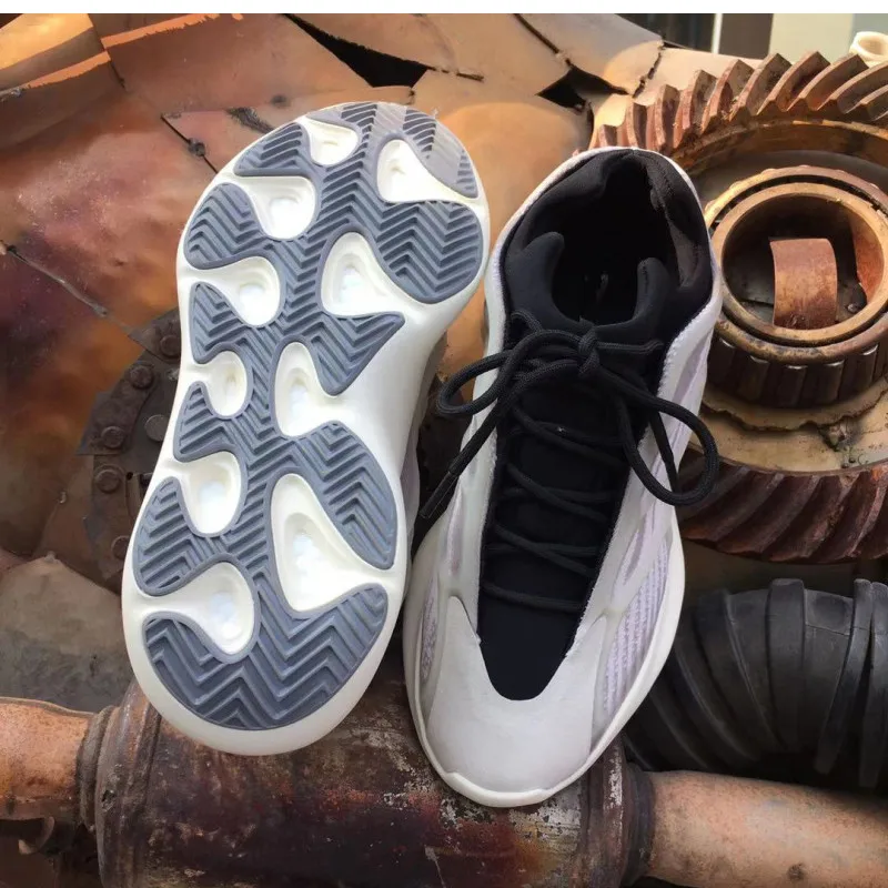 Мужские кроссовки на шнуровке белые светло-коричневые Серые из сетчатой ткани и