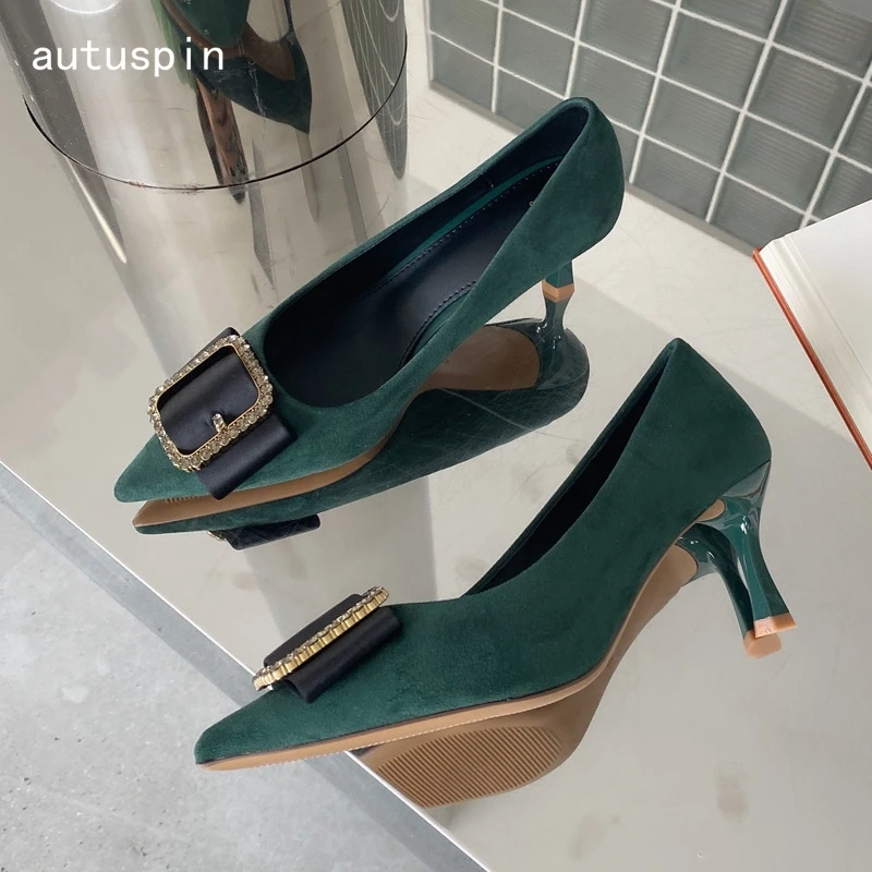 

Женские туфли-лодочки на высоком каблуке, с острым носком