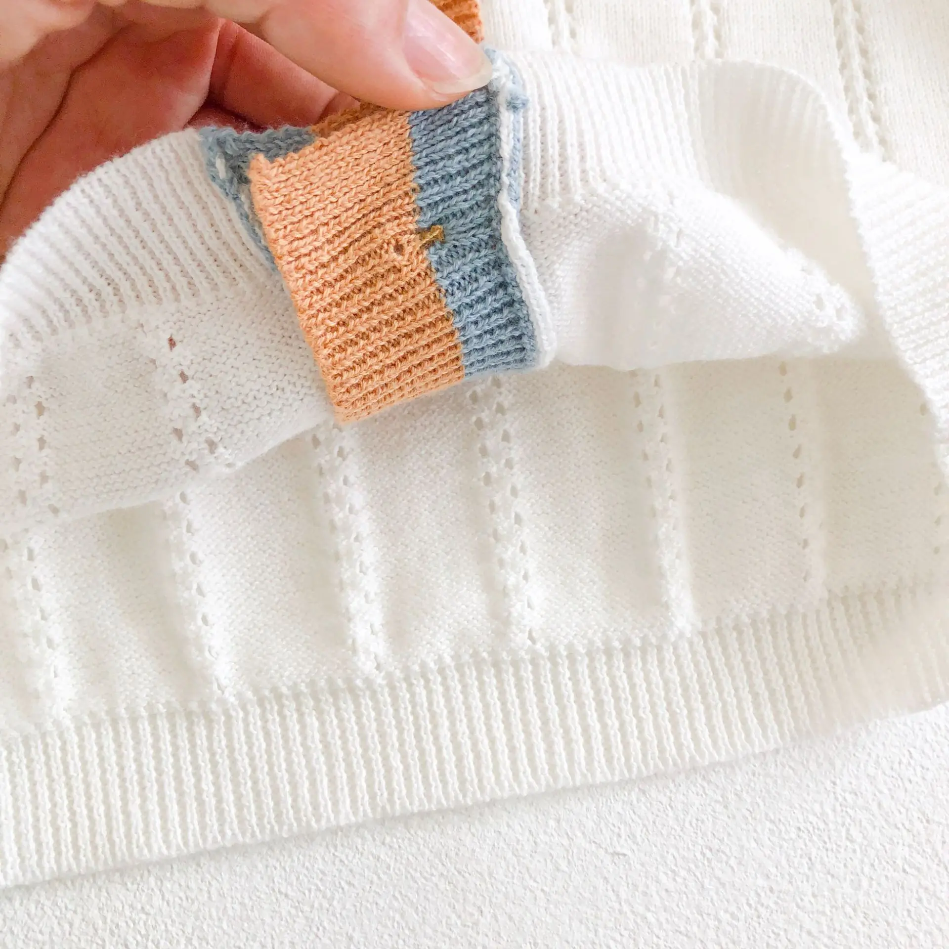 

0-2 Years Summer New Baby Girl Baby Boy Cardigan Sunscreen Air-conditioning Shirt Jacket Long-sleeved Knitted Jacket KF695