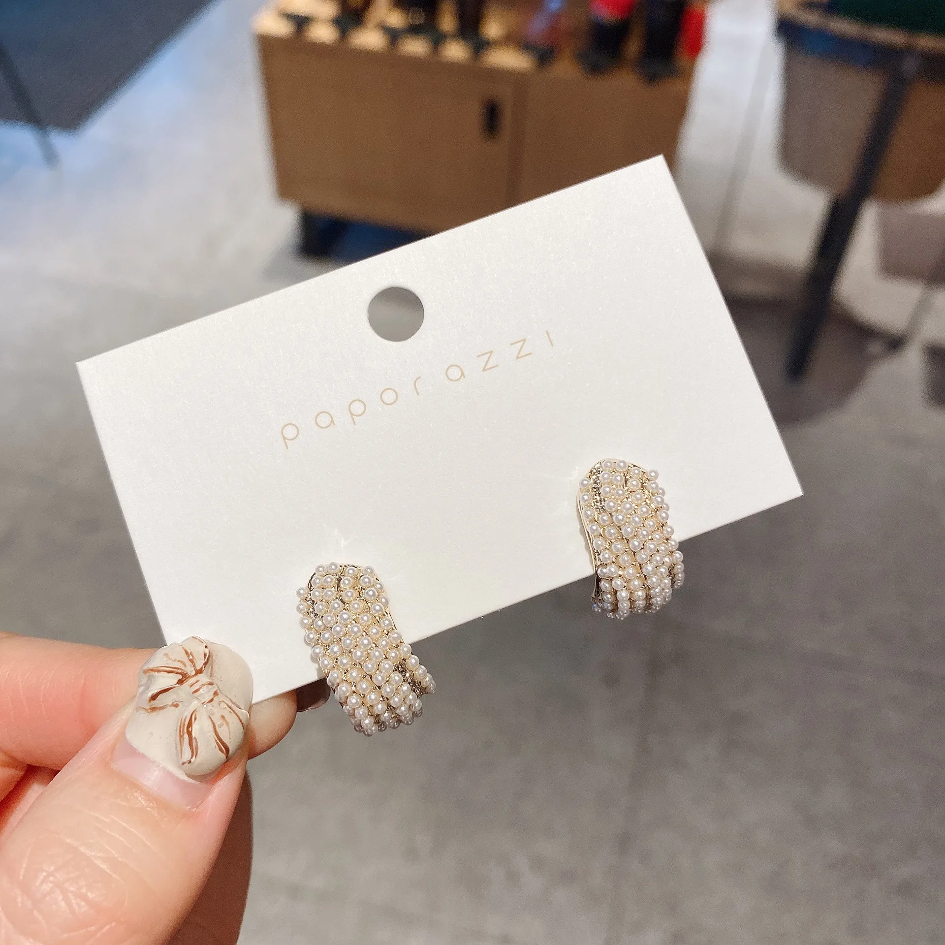 

Korean Trendy Simple Small Pearl Stud Geometirc Stud Earrings Women Party Temperament Luxury Fashion Jewelry Gift Accessories