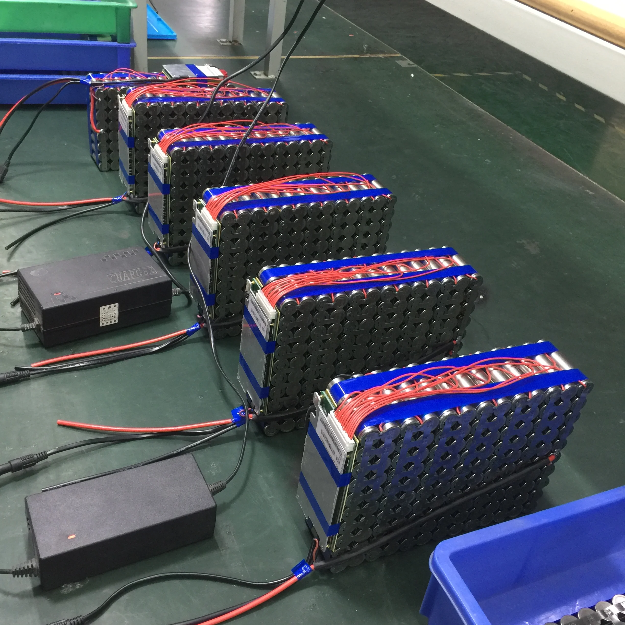 OEM& ODM 2500 циклы LiFePo4 12V 105AH призматические клетки батареи бесплатное обслуживание глубокий цикл с BMS доска для автомобиля RV Солнечный