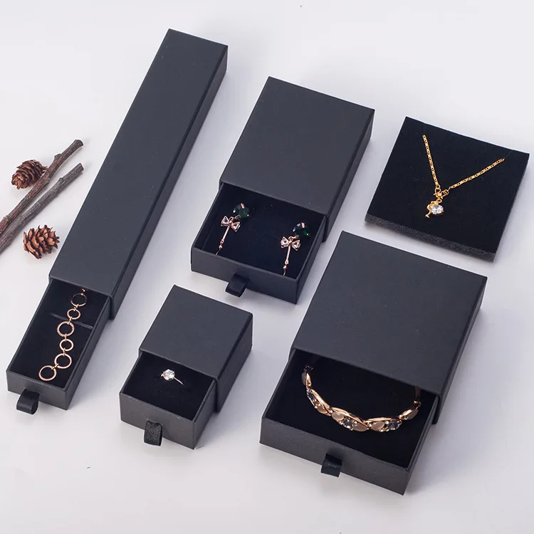 

Уникальная Подарочная коробка 7*9*3 см