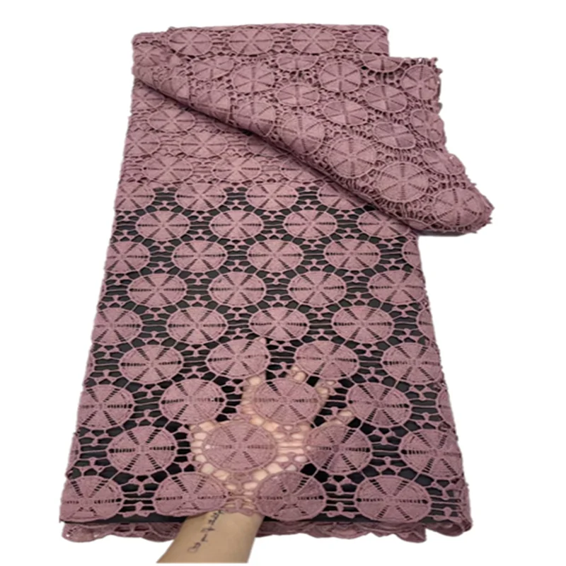 

Вышитая африканская искусственная кожа с камнями 2021 Высококачественная французская гипюровая ткань Африканский материал для шитья платья...