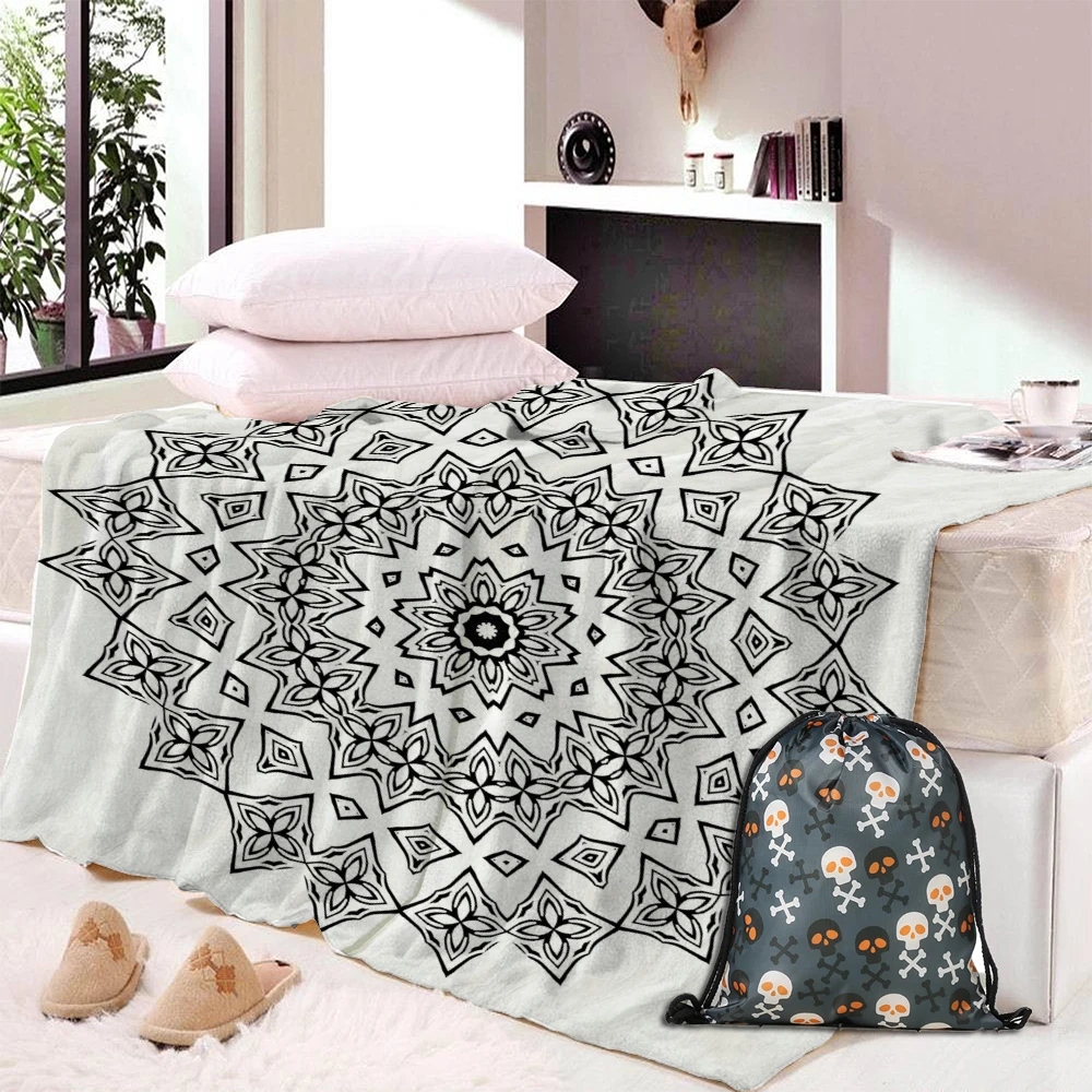 Плед с принтом мандалы покрывало 3D черно белое пушистое одеяло для